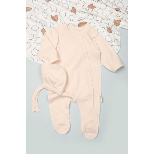 Krém újszülött rugdalózó megkötős sapkával 